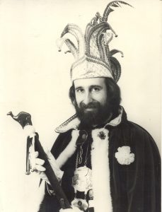 1975 – Constant 1e